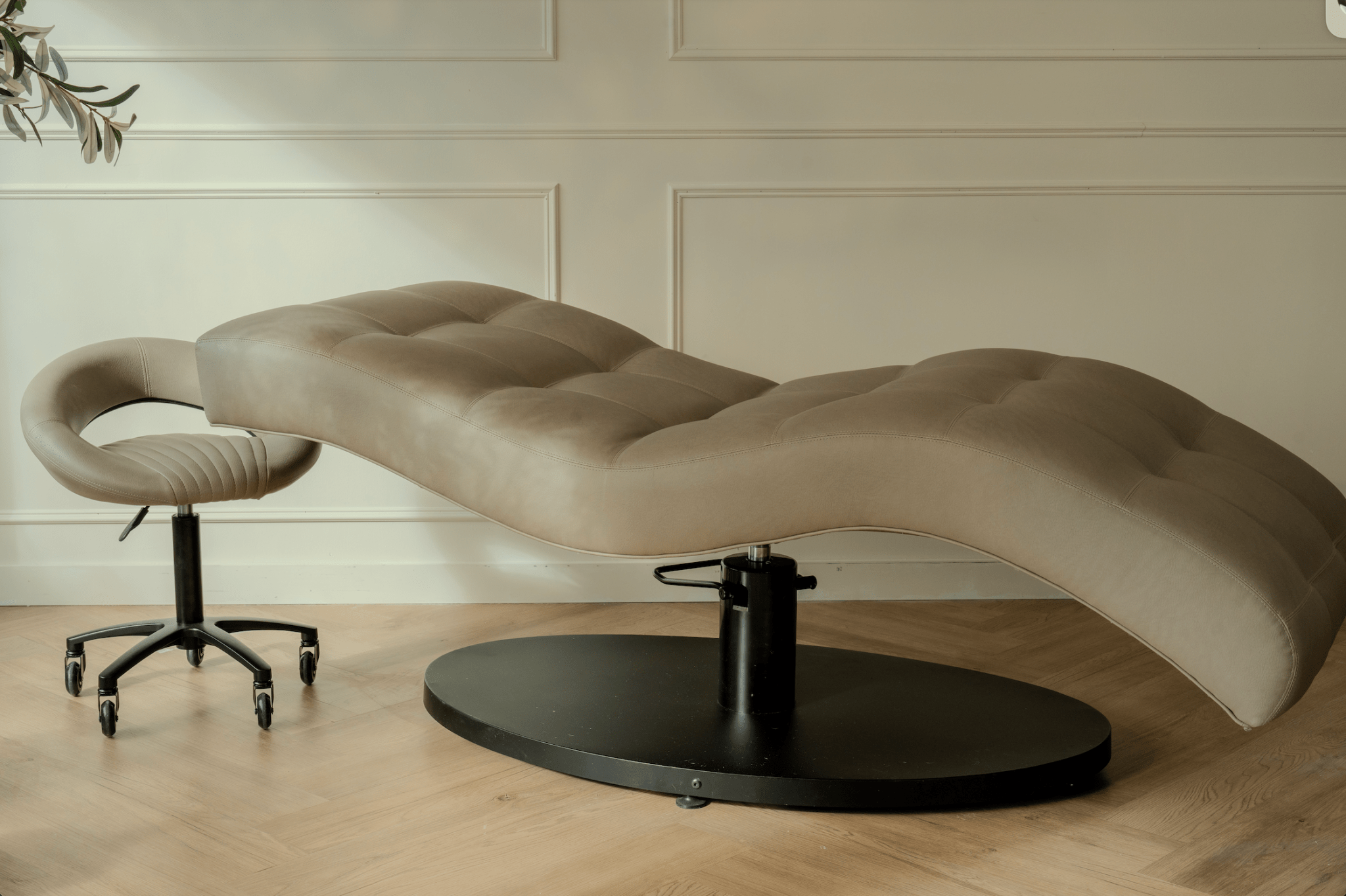 Vera Collection - Plush + Oak