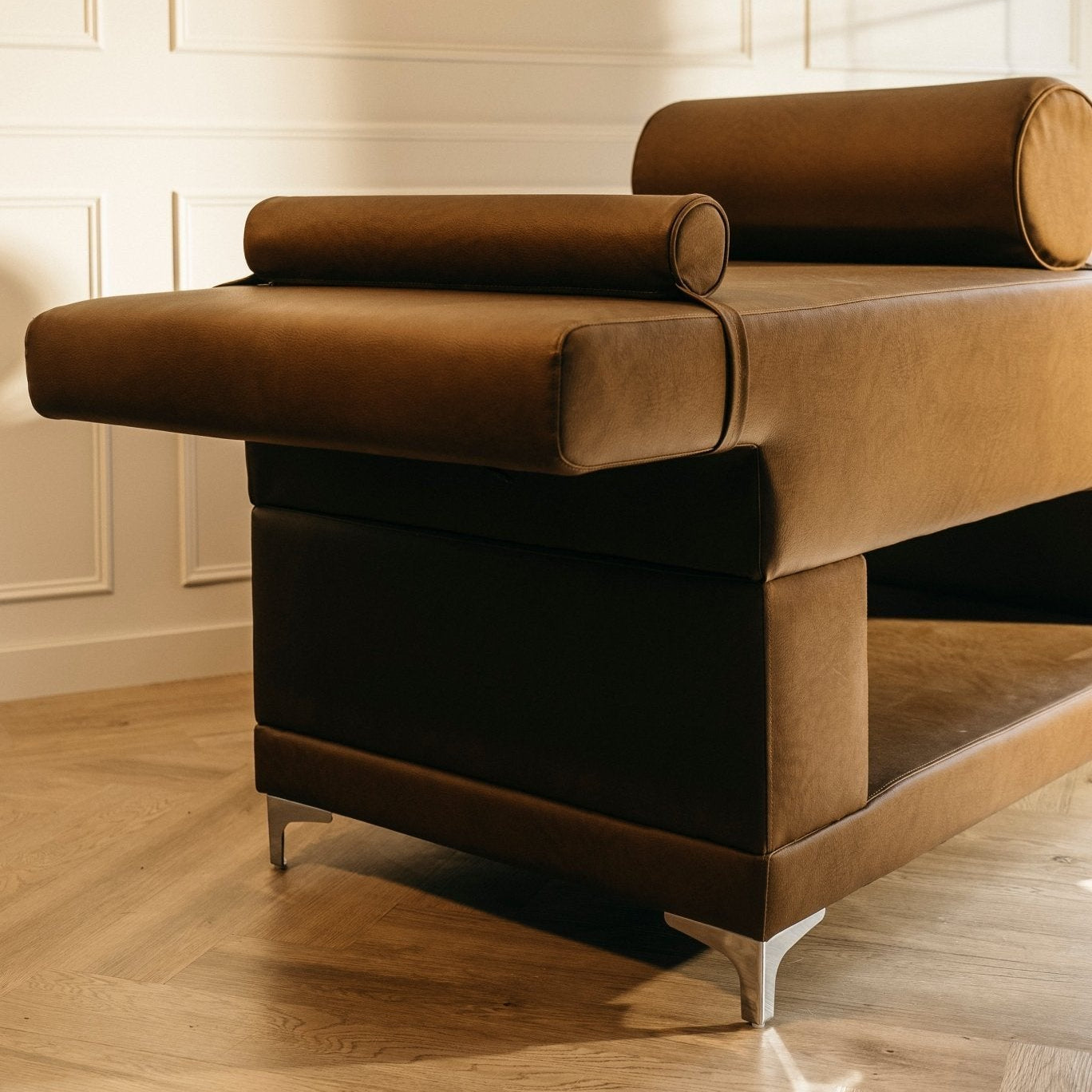 (start), Charlie Flat — Lash Bed by Plush + Oak